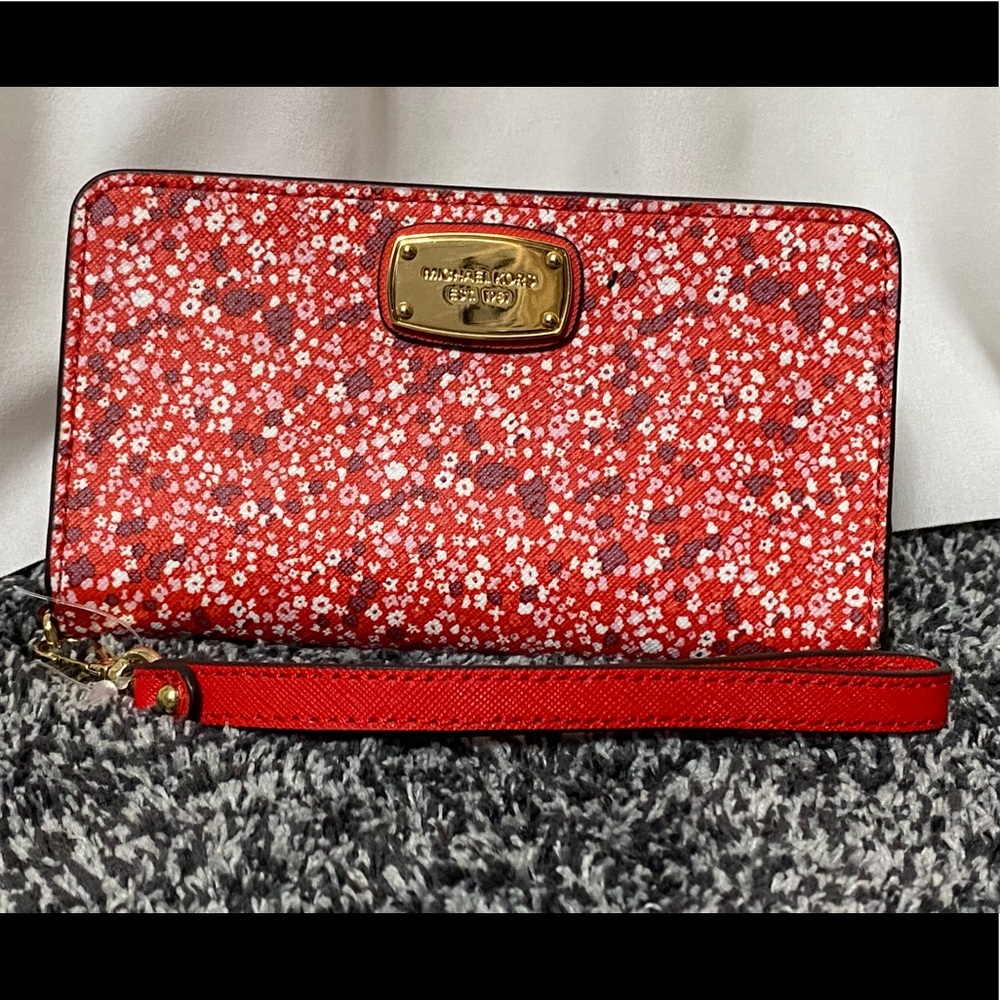 MICHAEL Michael Kors Wristlet